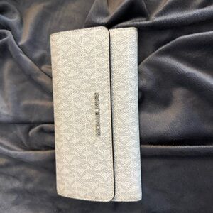Michael Kors Grey white Wallet